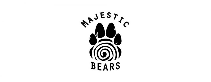 Majestic Bears Perform in Una Powells